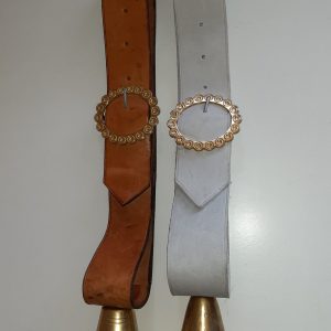 COLLAR VACA CON CAMPANILLA